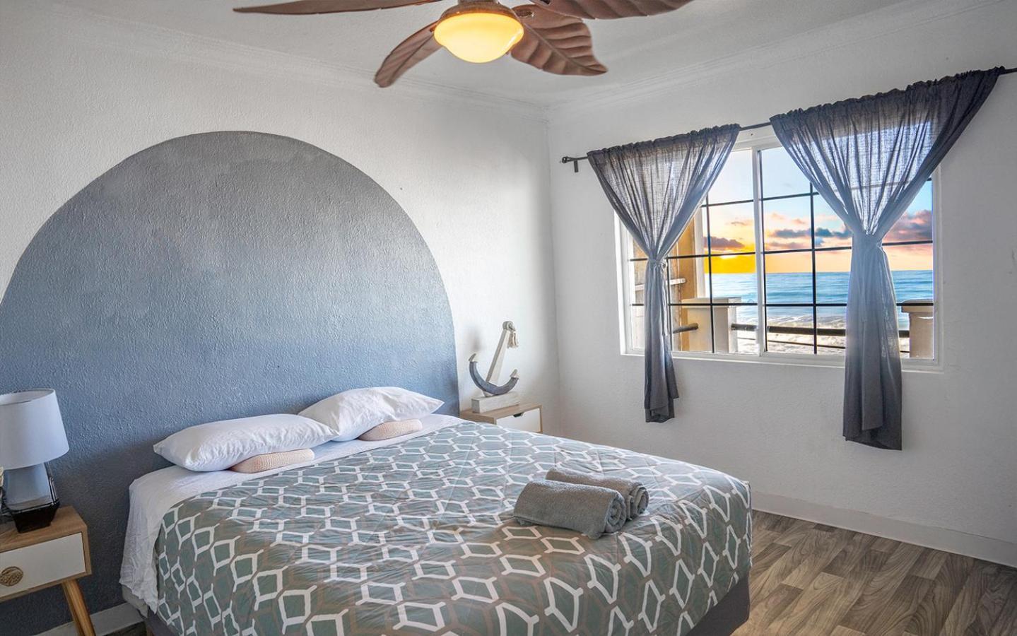 Beachfront Two Bedroom With 3 Beds Tijuana Exteriér fotografie